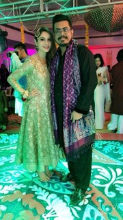 Neelam Muneer feet photo thumbnail