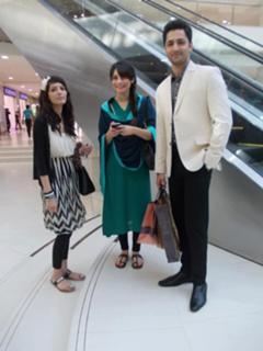 Neelam Muneer feet photo thumbnail