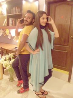 Neelam Muneer feet photo thumbnail