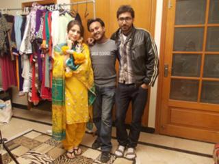 Neelam Muneer feet photo thumbnail