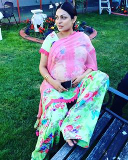 Neeru Bajwa feet photo thumbnail