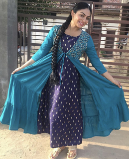 Neeru Bajwa feet photo thumbnail