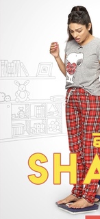 Neeru Bajwa feet photo thumbnail