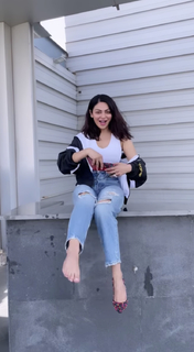 Neeru Bajwa feet photo thumbnail