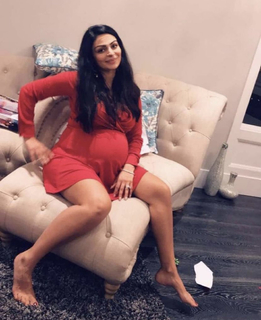 Neeru Bajwa feet photo thumbnail