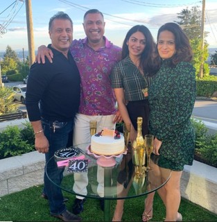 Neeru Bajwa feet photo thumbnail