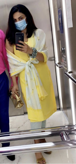 Neeru Bajwa feet photo thumbnail