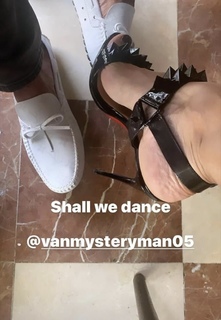 Neeru Bajwa feet photo thumbnail