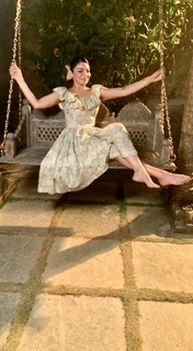 Neeru Bajwa feet photo thumbnail