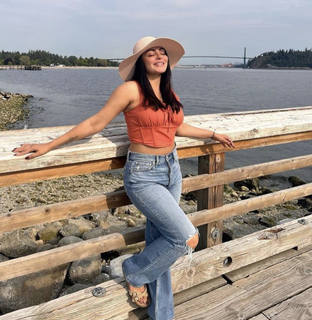 Neeru Bajwa feet photo thumbnail