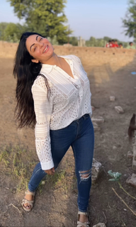 Neeru Bajwa feet photo thumbnail