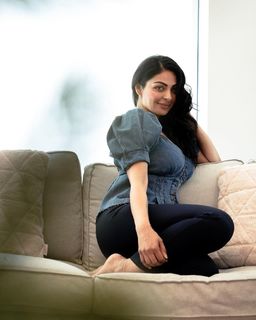 Neeru Bajwa feet photo thumbnail