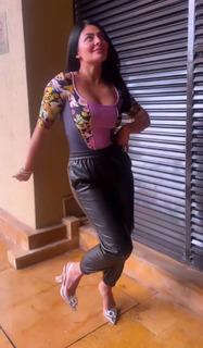 Neeru Bajwa feet photo thumbnail