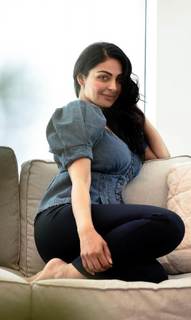 Neeru Bajwa feet photo thumbnail