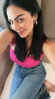 Neeru Bajwa feet photo thumbnail