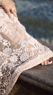 Neeru Bajwa feet photo thumbnail