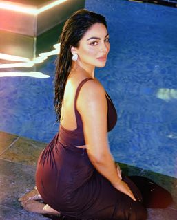 Neeru Bajwa feet photo thumbnail