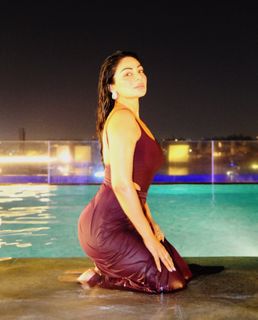 Neeru Bajwa feet photo thumbnail