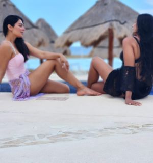 Neeru Bajwa feet photo thumbnail