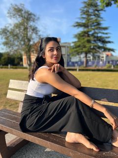 Neeru Bajwa feet photo 9