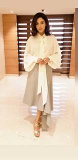 Neeti Mohan feet photo 2