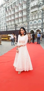 Neeti Mohan feet photo 19