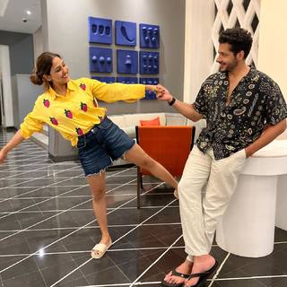 Neeti Mohan feet photo 13