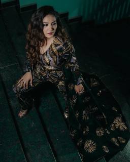 Neeti Mohan feet photo 11