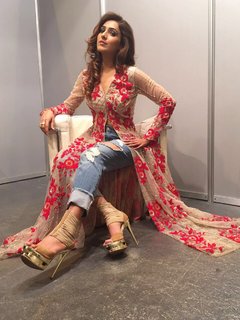 Neeti Mohan feet photo 6