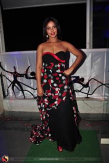 Neetu Chandra feet photo 1