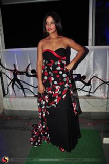 Neetu Chandra feet photo 20