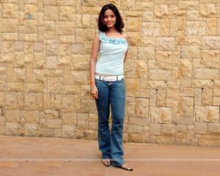 Neetu Chandra feet photo 14