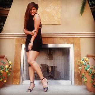 Neetu Chandra feet photo 1