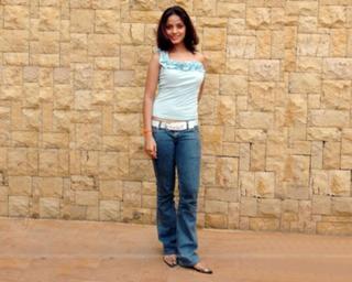 Neetu Chandra feet photo 5