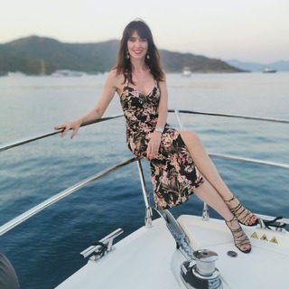 Nefise Karatay feet photo 8