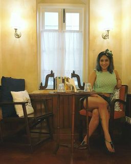 Neha Bhasin feet photo 17