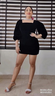 Neha Bhasin feet photo 5