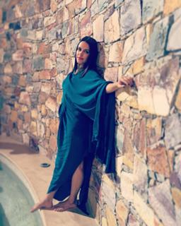 Neha Dhupia feet photo thumbnail
