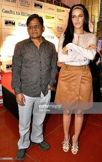Neha Dhupia feet photo thumbnail