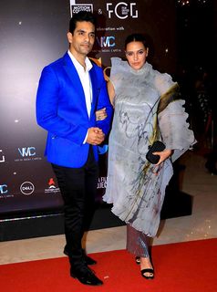 Neha Dhupia feet photo thumbnail