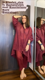 Neha Dhupia feet photo thumbnail
