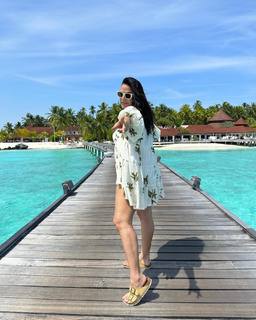 Neha Dhupia feet photo thumbnail