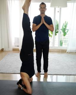 Neha Dhupia feet photo thumbnail