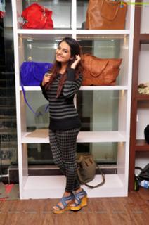 Neha feet photo 11