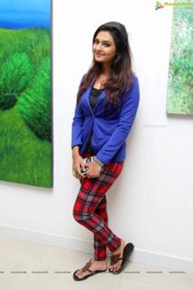 Neha feet photo 13