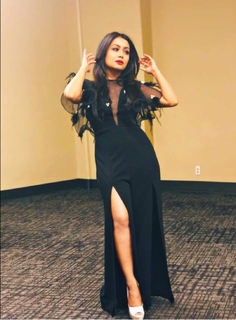 Neha Kakkar feet photo 4