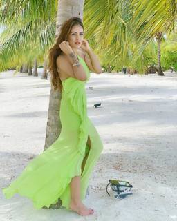 Neha Malik feet photo thumbnail