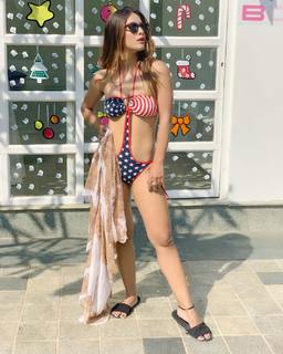 Neha Malik feet photo thumbnail