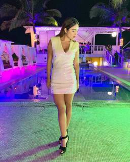 Neha Malik feet photo thumbnail