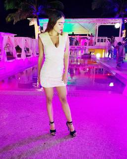 Neha Malik feet photo thumbnail
